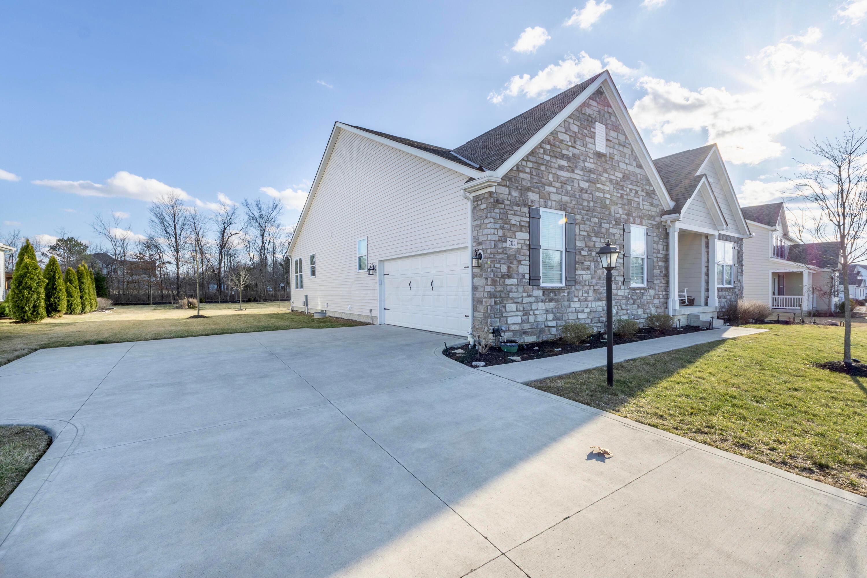 202 Long Trail, Ostrander, Ohio image 4
