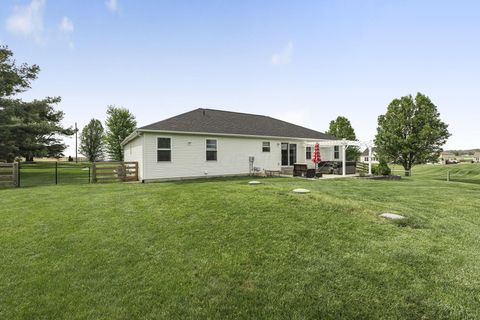 Tiny photo for 1538 Amanda Northern Road NW, Canal Winchester, OH 43110 (MLS # 226014060)