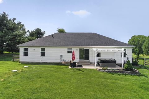 Tiny photo for 1538 Amanda Northern Road NW, Canal Winchester, OH 43110 (MLS # 226014060)