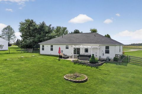 Tiny photo for 1538 Amanda Northern Road NW, Canal Winchester, OH 43110 (MLS # 226014060)