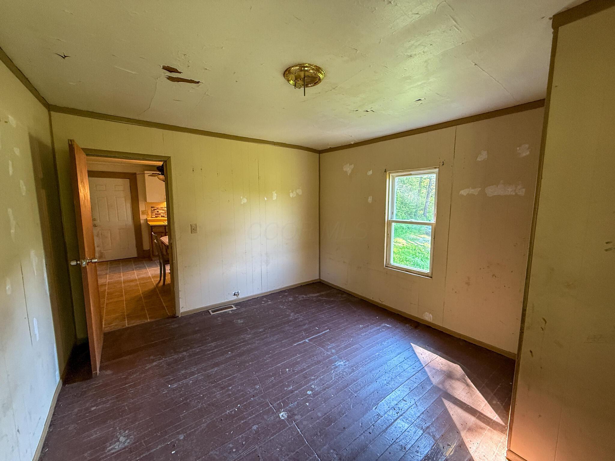 140 Sycamore Street, Glouster, Ohio image 12