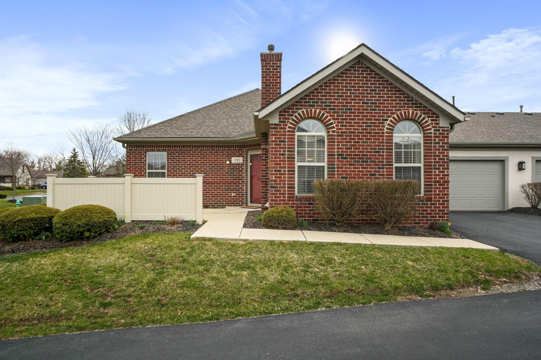 191 Stonebend Drive, Powell, Ohio image 1