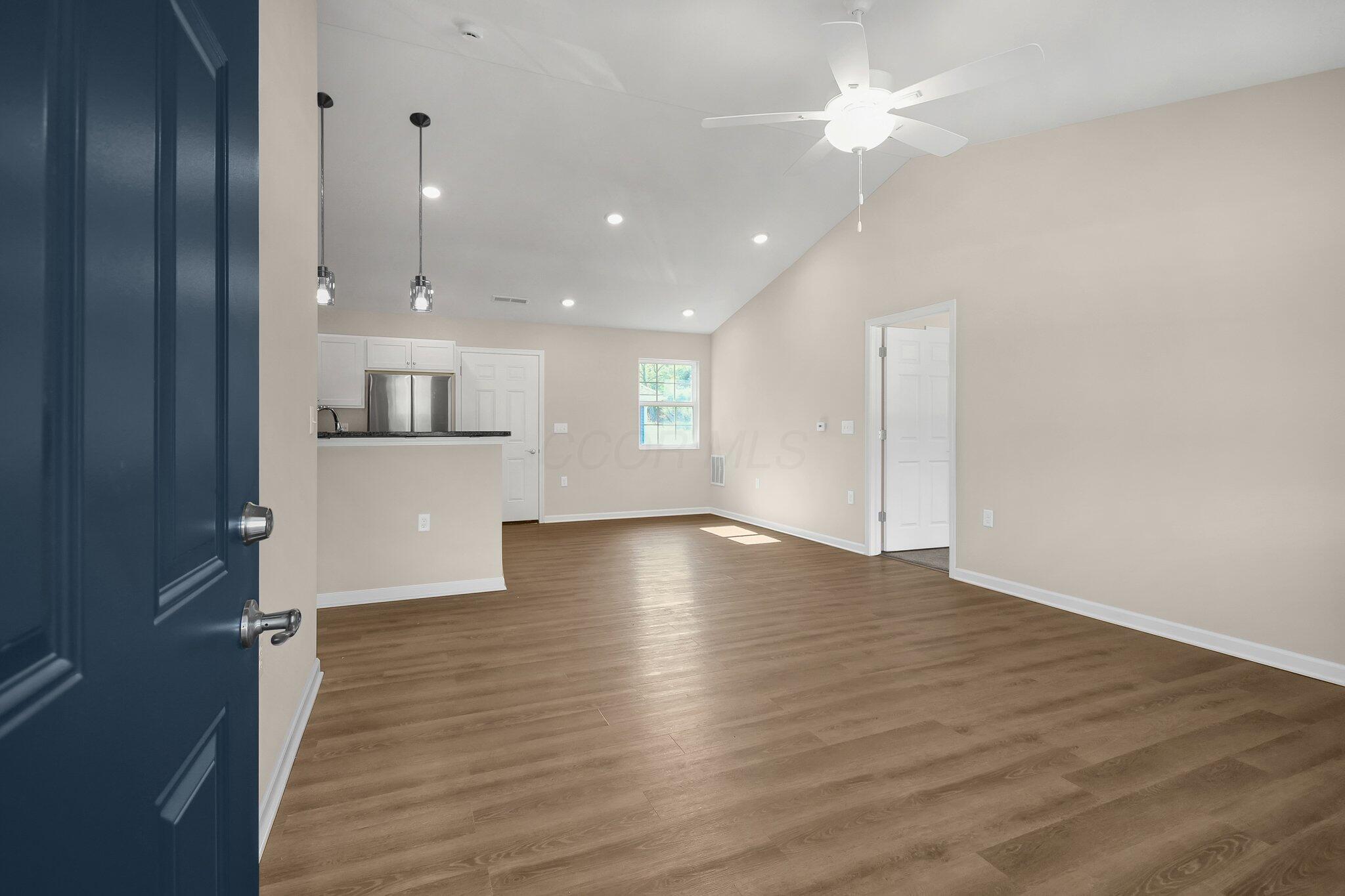 775 Whitetail Loop, Newark, Ohio image 3
