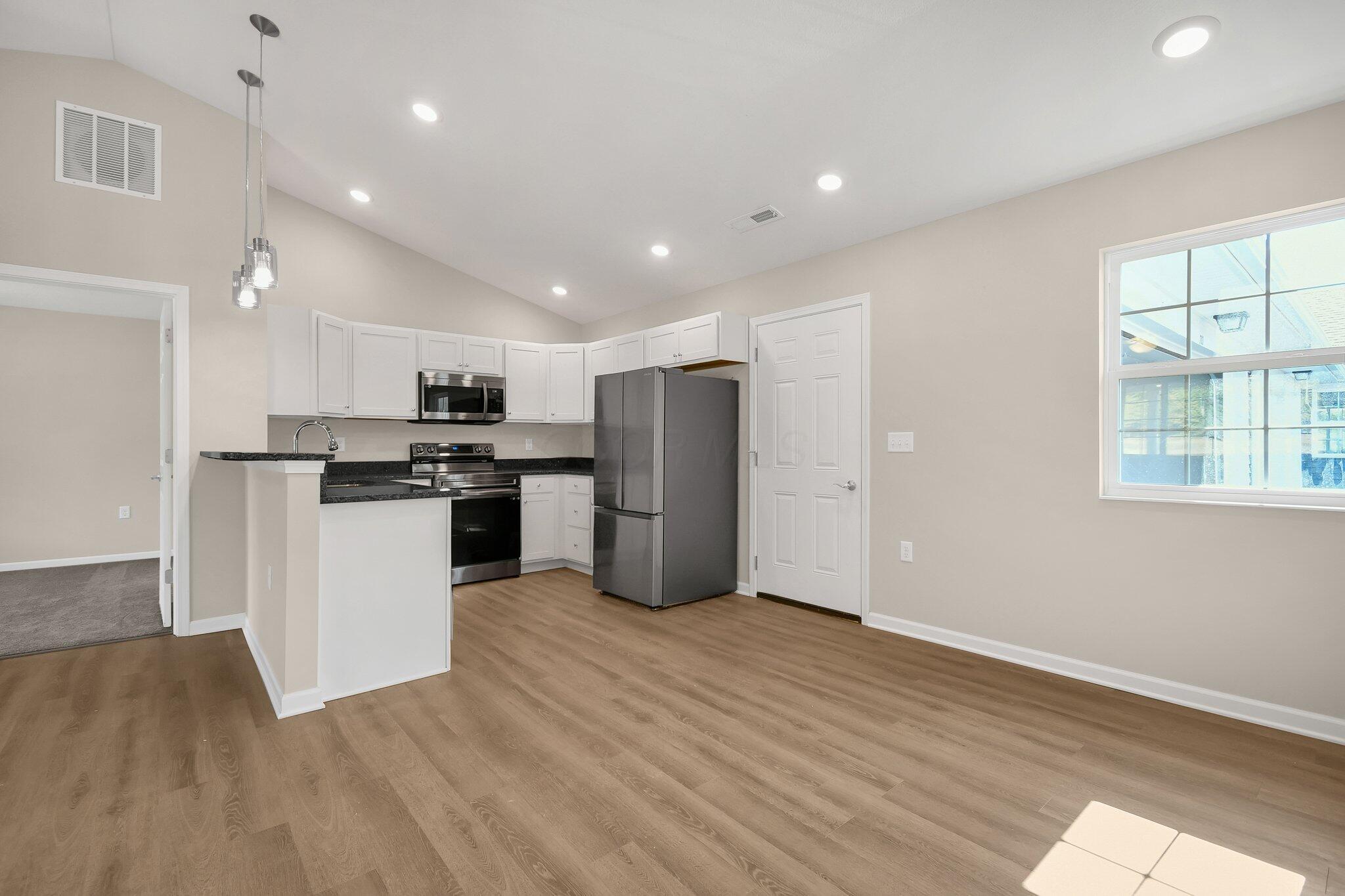 775 Whitetail Loop, Newark, Ohio image 7