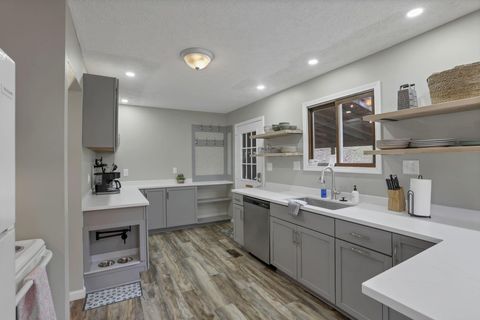 Tiny photo for 22913 Goose Creek Road, South Bloomingville, OH 43152 (MLS # 226000935)