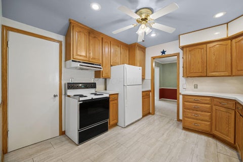 Tiny photo for 1910 Westwood Avenue, Columbus, OH 43212 (MLS # 226029387)