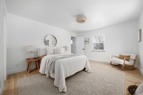 Tiny photo for 1914 Elmwood Avenue, Columbus, OH 43212 (MLS # 225045739)