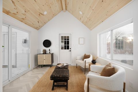 Tiny photo for 1914 Elmwood Avenue, Columbus, OH 43212 (MLS # 225045739)