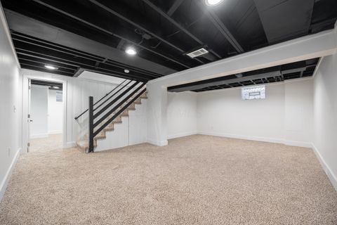 Tiny photo for 1914 Elmwood Avenue, Columbus, OH 43212 (MLS # 225045739)