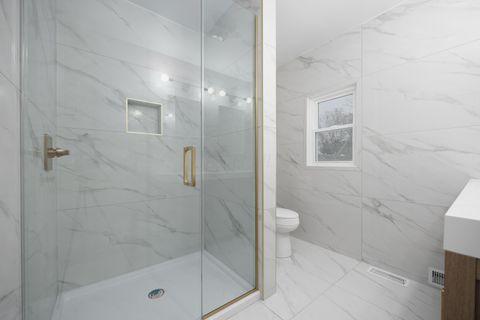 Tiny photo for 1914 Elmwood Avenue, Columbus, OH 43212 (MLS # 225045739)