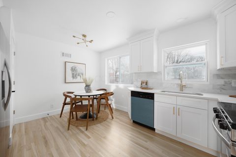 Tiny photo for 1914 Elmwood Avenue, Columbus, OH 43212 (MLS # 225045739)