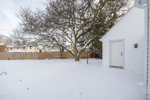 Tiny photo for 1914 Elmwood Avenue, Columbus, OH 43212 (MLS # 225045739)
