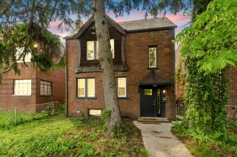 Photo of 991 Lilley Avenue, Columbus, OH 43206 (MLS # 225038811)