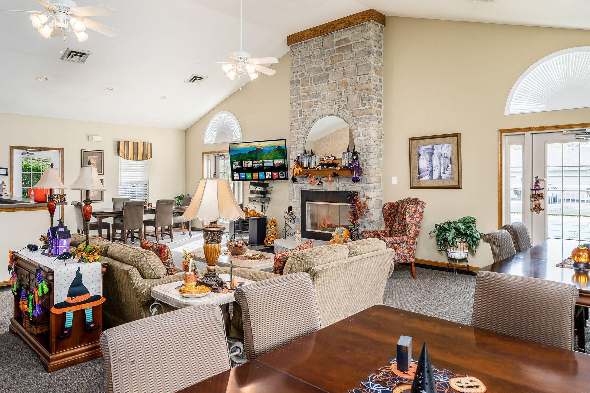 5350 Meadowood Lane, Westerville, Ohio image 42