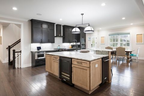 Tiny photo for 7030 Hanbys Loop, New Albany, OH 43054 (MLS # 225040327)