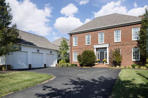 Tiny photo for 7030 Hanbys Loop, New Albany, OH 43054 (MLS # 225040327)