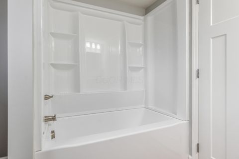 Tiny photo for 906 S Main Street, Mount Vernon, OH 43050 (MLS # 226000668)