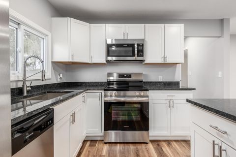 Tiny photo for 906 S Main Street, Mount Vernon, OH 43050 (MLS # 226000668)