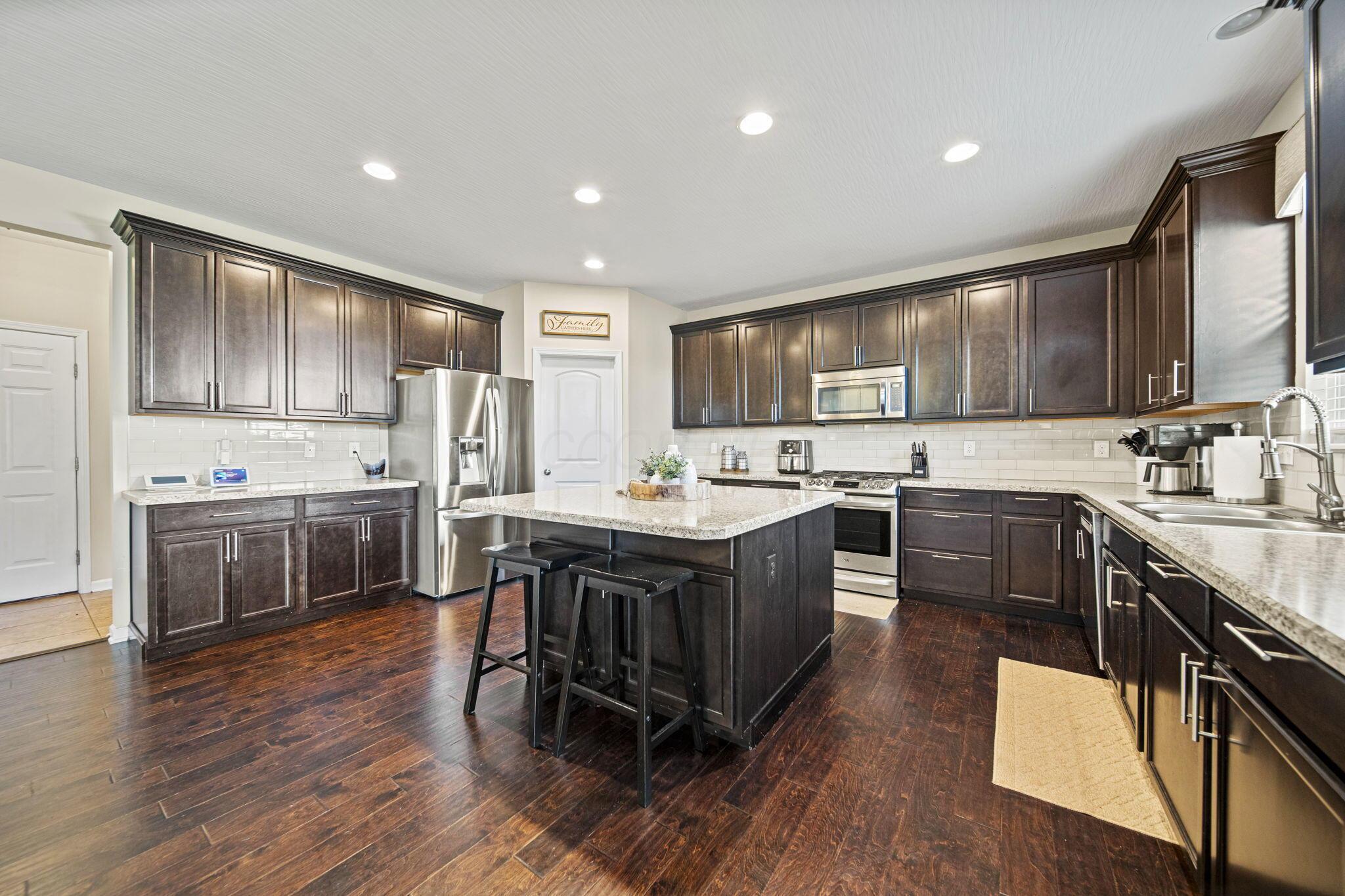 607 Green Forest Place, Lithopolis, Ohio image 29