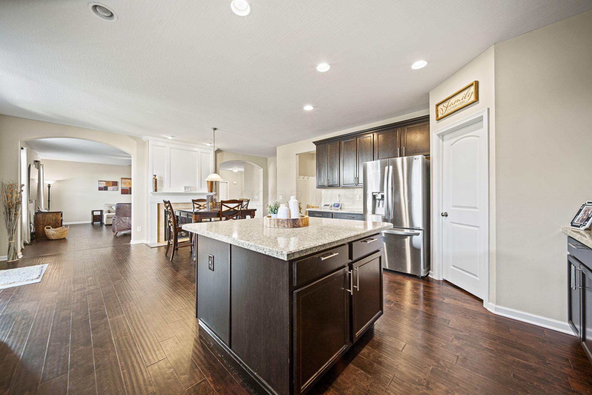 607 Green Forest Place, Lithopolis, Ohio image 31