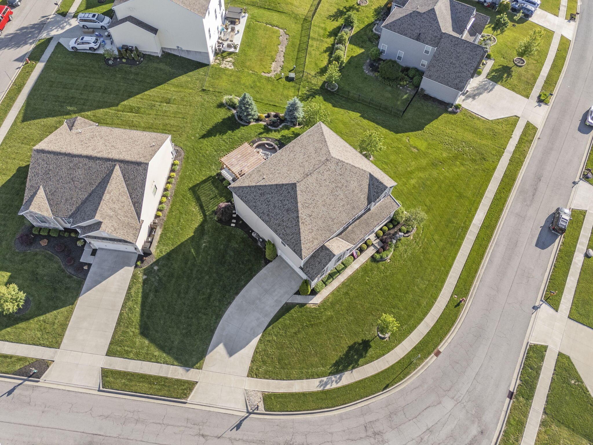 607 Green Forest Place, Lithopolis, Ohio image 4