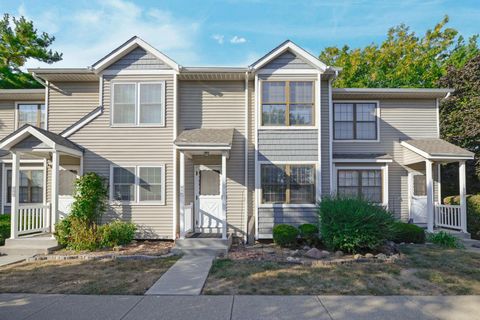 Photo of 836 Noddymill Lane W 42C #42C, Columbus, OH 43085 (MLS # 226001637)