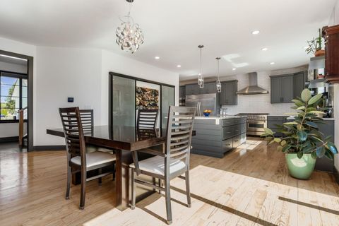 Tiny photo for 2731 Clifton Road, Columbus, OH 43221 (MLS # 225037165)