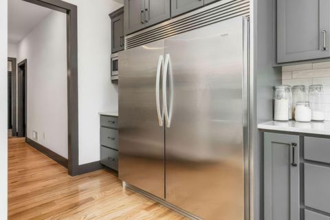 Tiny photo for 2731 Clifton Road, Columbus, OH 43221 (MLS # 225037165)
