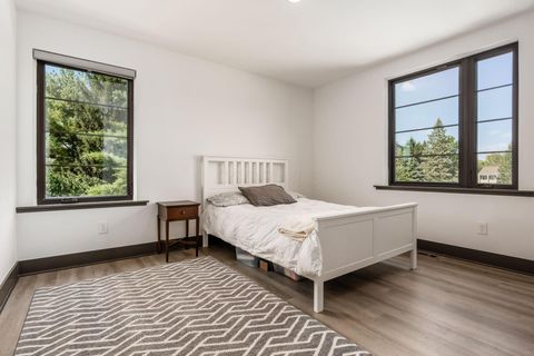 Tiny photo for 2731 Clifton Road, Columbus, OH 43221 (MLS # 225037165)