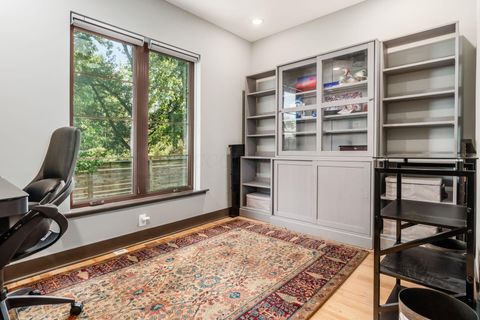 Tiny photo for 2731 Clifton Road, Columbus, OH 43221 (MLS # 225037165)
