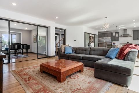 Tiny photo for 2731 Clifton Road, Columbus, OH 43221 (MLS # 225037165)