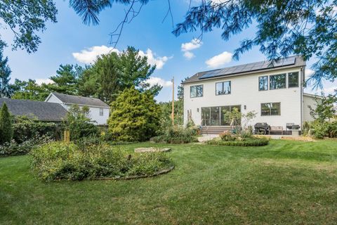 Tiny photo for 2731 Clifton Road, Columbus, OH 43221 (MLS # 225037165)