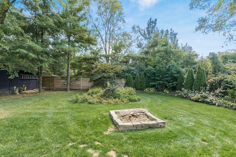 Tiny photo for 2731 Clifton Road, Columbus, OH 43221 (MLS # 225037165)