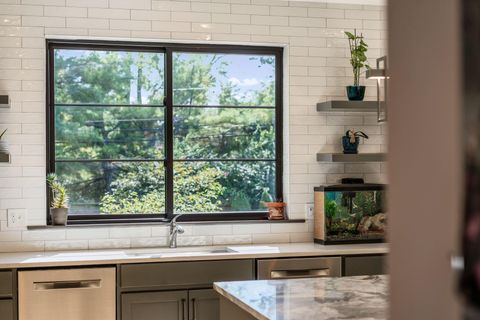 Tiny photo for 2731 Clifton Road, Columbus, OH 43221 (MLS # 225037165)