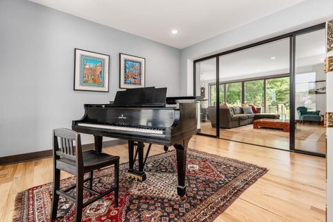 Tiny photo for 2731 Clifton Road, Columbus, OH 43221 (MLS # 225037165)