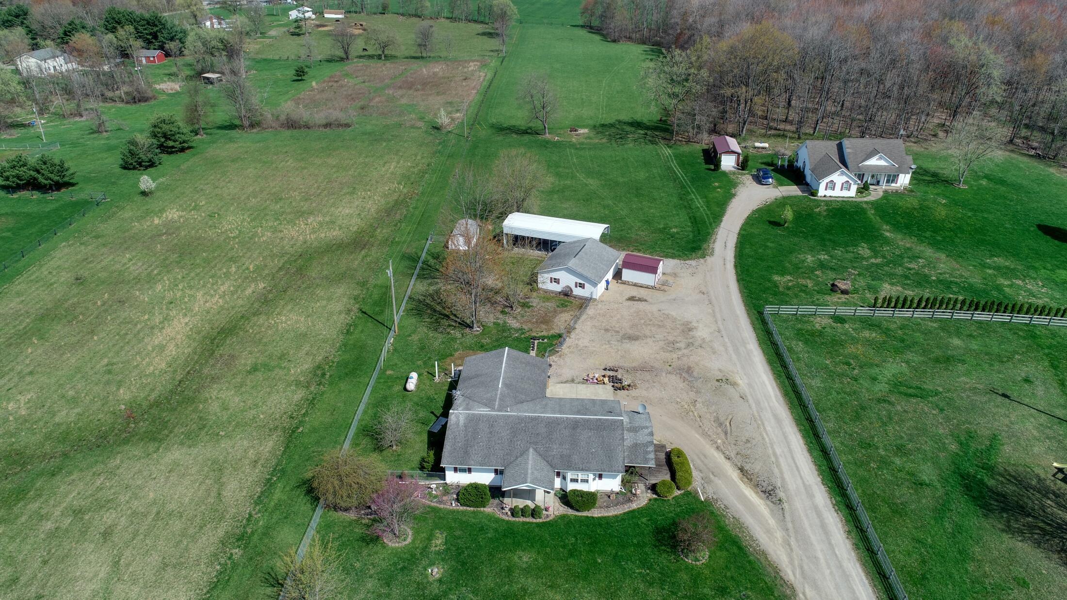 2760 Flint Ridge Road, Hopewell, Ohio image 42