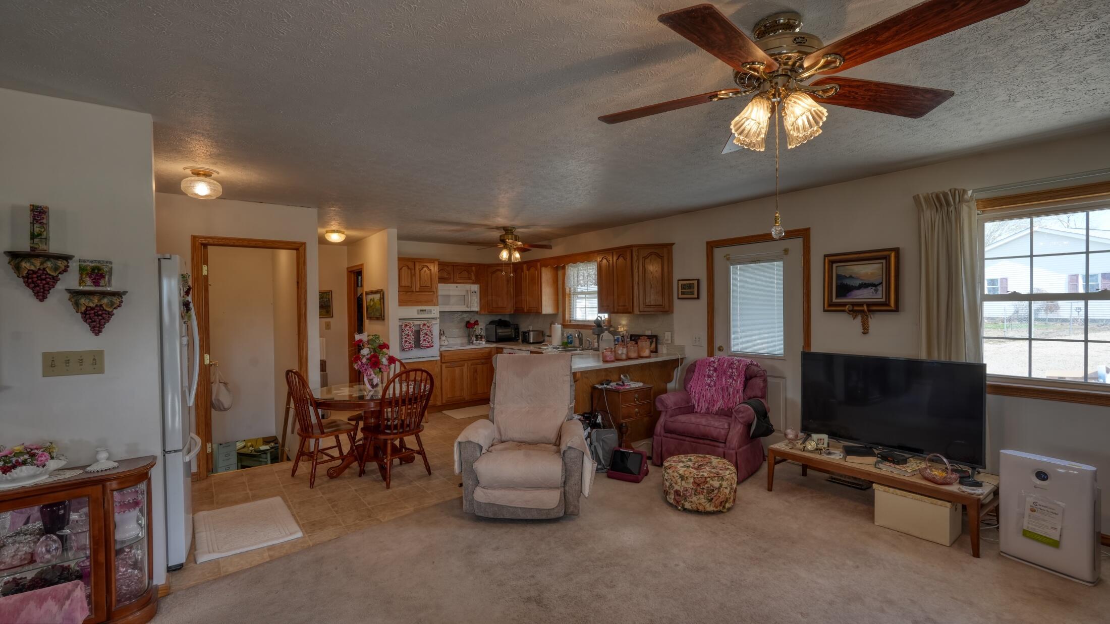 2760 Flint Ridge Road, Hopewell, Ohio image 23