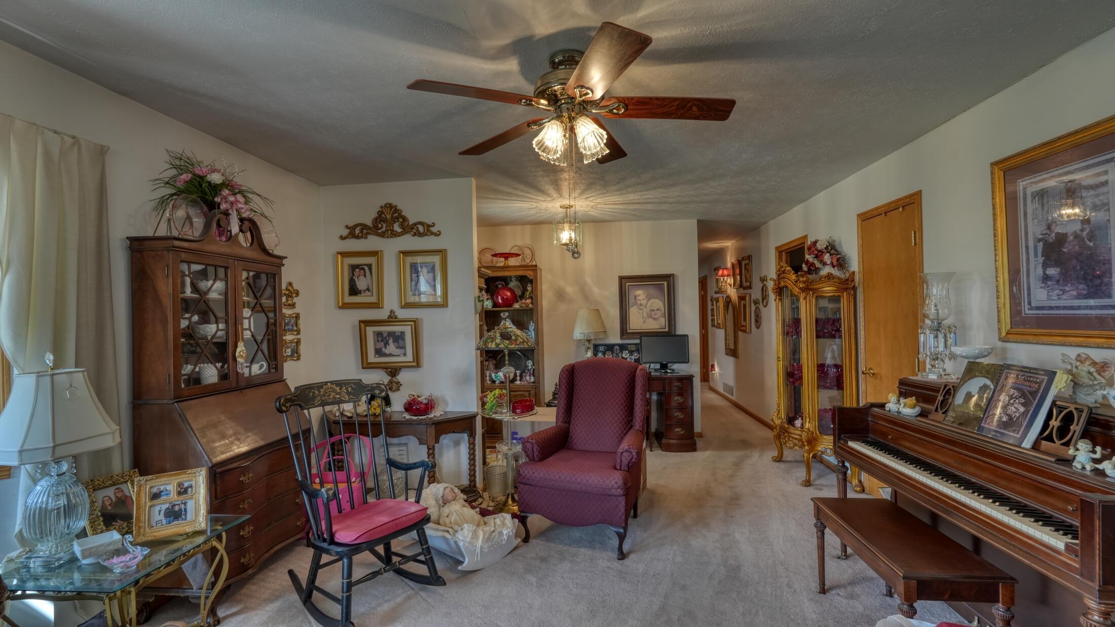 2760 Flint Ridge Road, Hopewell, Ohio image 6