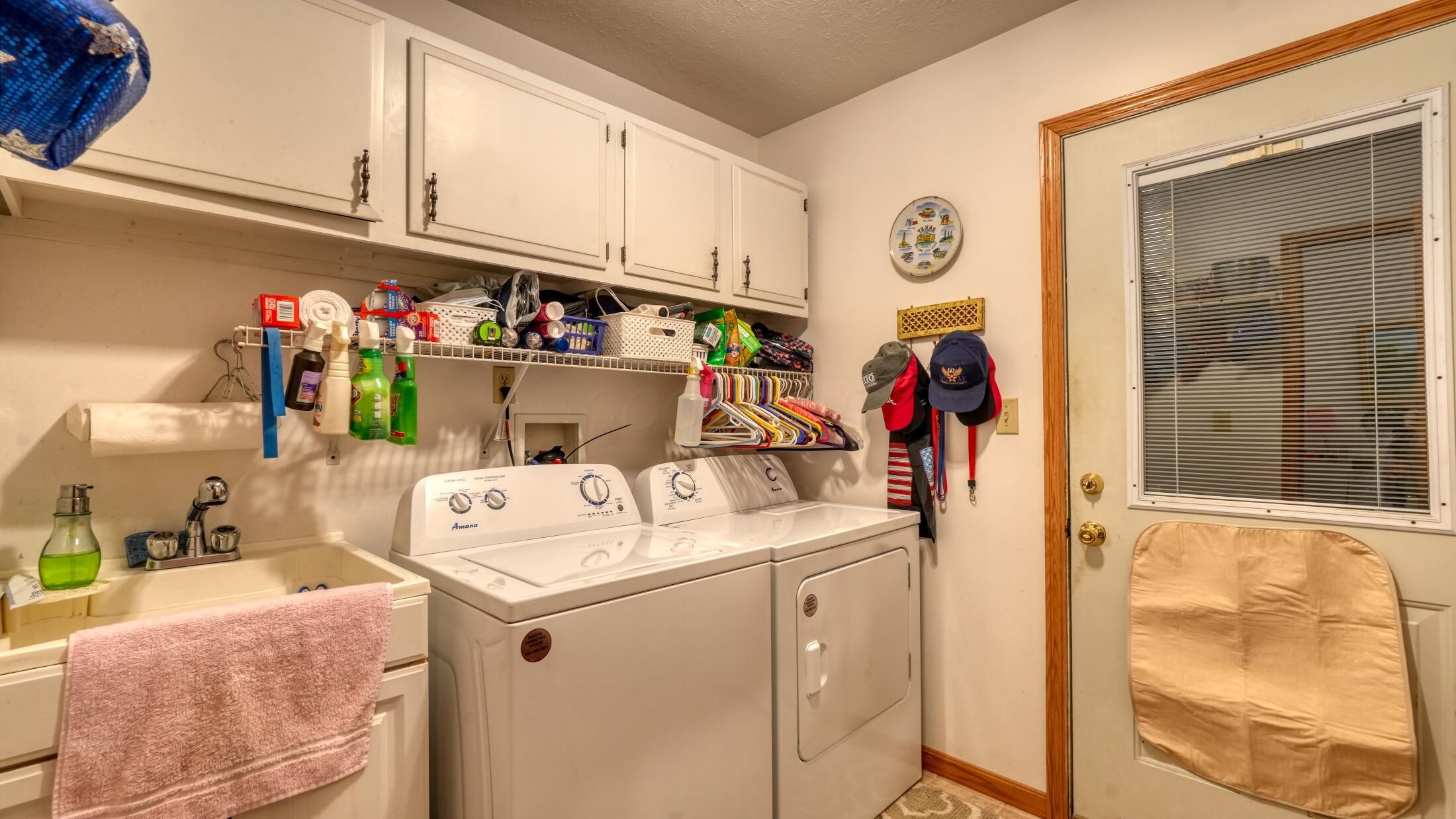 2760 Flint Ridge Road, Hopewell, Ohio image 24