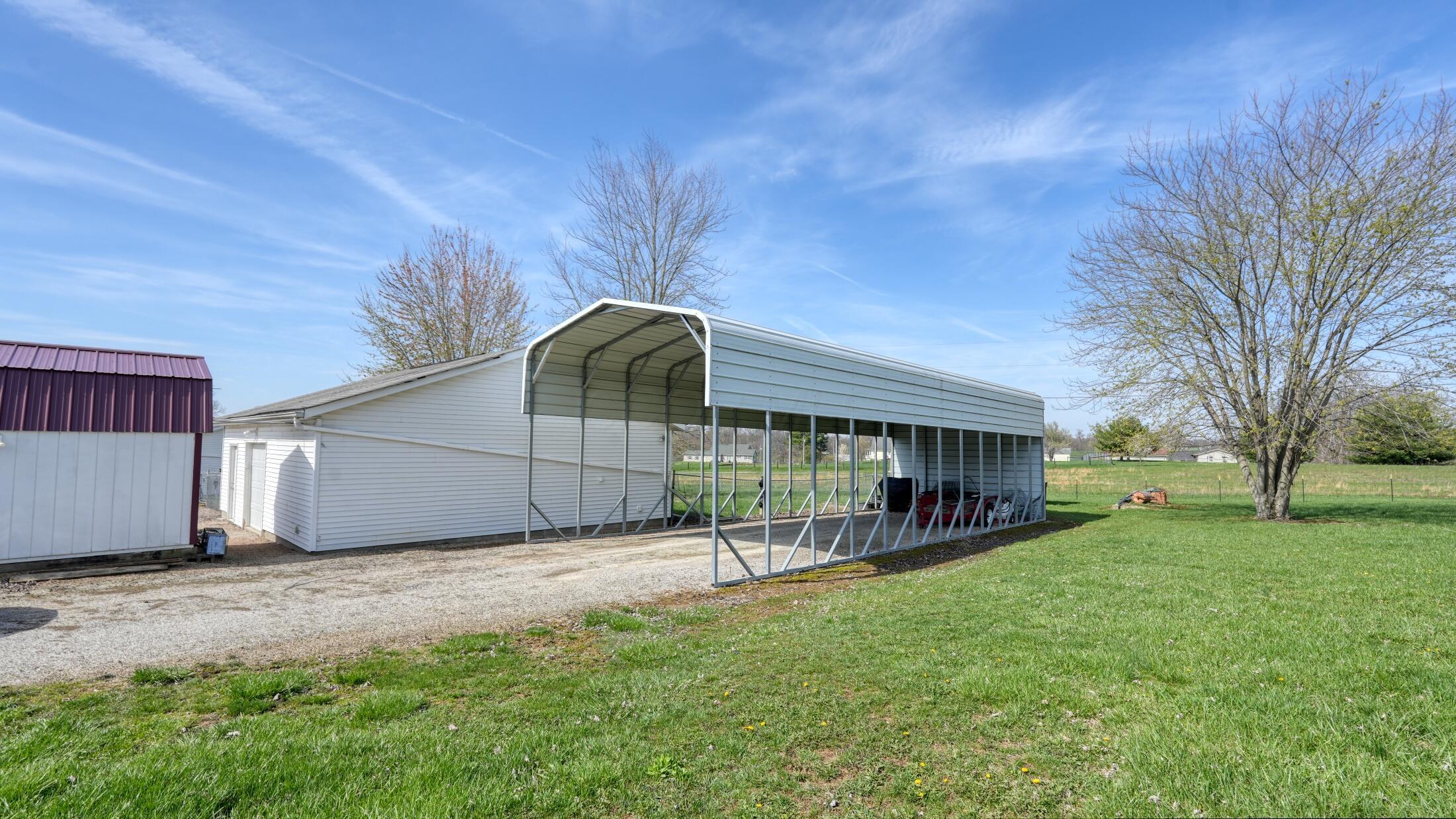 2760 Flint Ridge Road, Hopewell, Ohio image 35