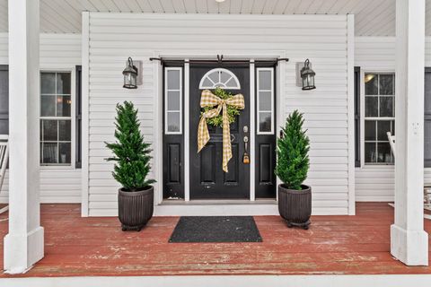 Tiny photo for 16908 County Road 190, Kenton, OH 43326 (MLS # 226003166)