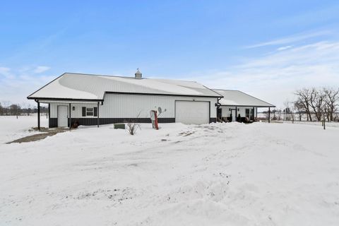 Tiny photo for 16908 County Road 190, Kenton, OH 43326 (MLS # 226003166)