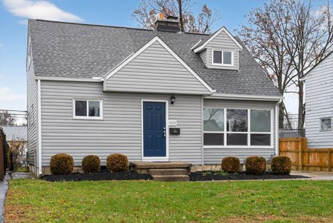 Photo of 4232 Mayflower Boulevard, Columbus, OH 43213 (MLS # 225044384)