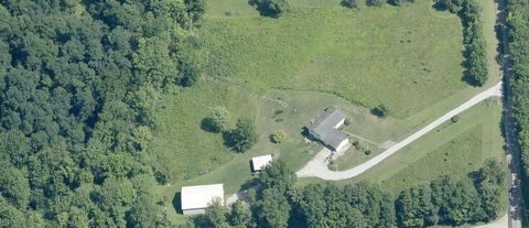 Tiny photo for 9933 Blue Road, Mount Vernon, OH 43050 (MLS # 225039617)