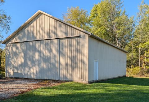 Tiny photo for 9933 Blue Road, Mount Vernon, OH 43050 (MLS # 225039617)