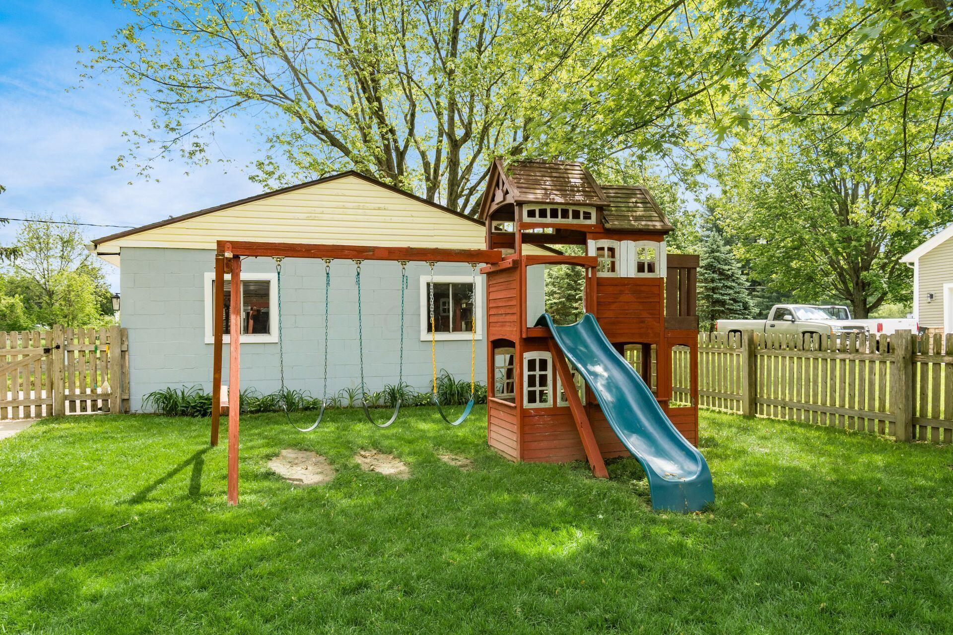 10394 Center Village Road, Galena, Ohio image 24