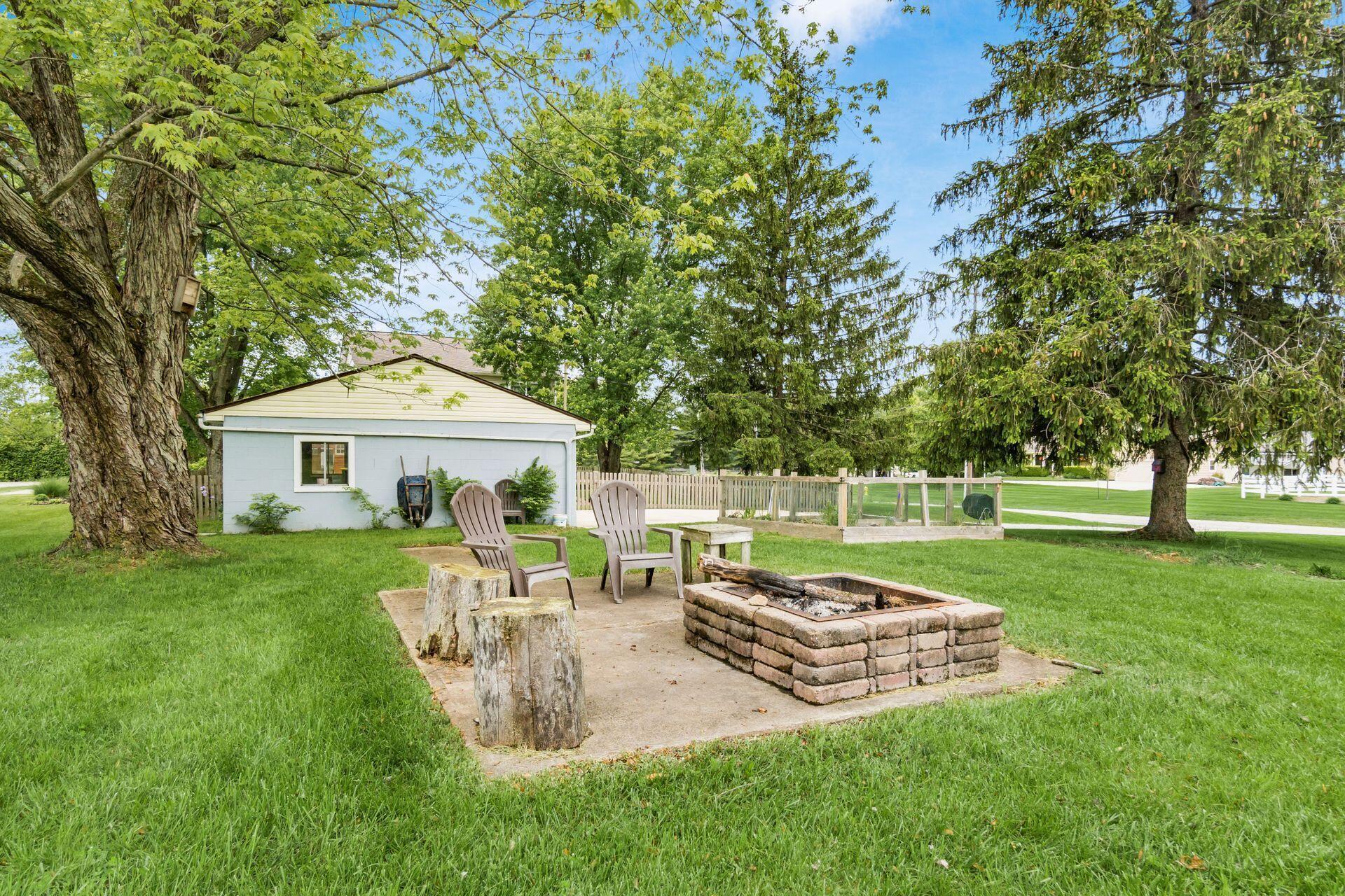 10394 Center Village Road, Galena, Ohio image 33