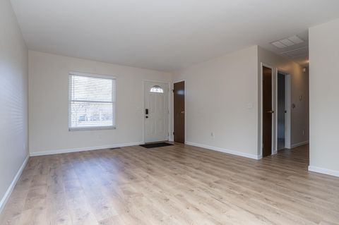 Tiny photo for 703 Pointview Drive, Westerville, OH 43081 (MLS # 226005530)