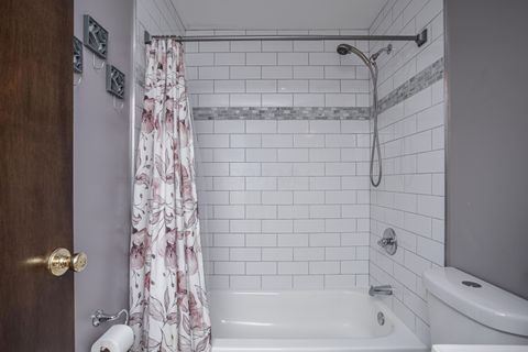 Tiny photo for 703 Pointview Drive, Westerville, OH 43081 (MLS # 226005530)