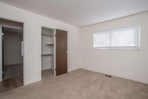 Tiny photo for 703 Pointview Drive, Westerville, OH 43081 (MLS # 226005530)